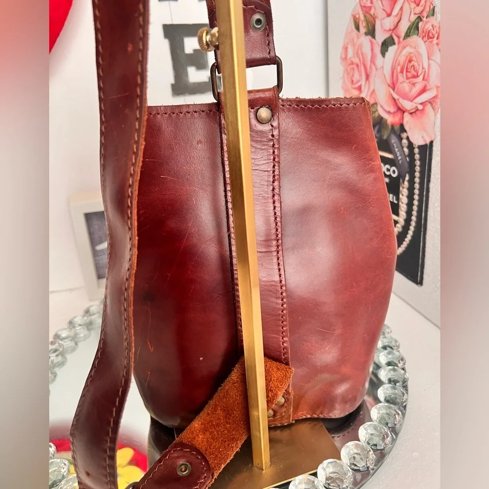 FIOCCHI ITALY vintage 70s handmade real leather backpack unisex